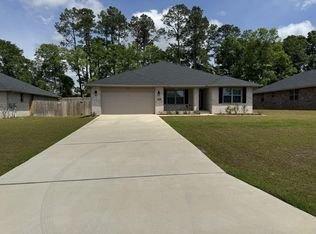 2014 Broad St, Crestview, FL 32536