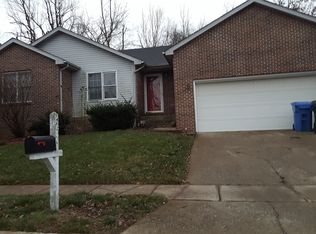 2436 English Station Dr, Lexington, KY 40514