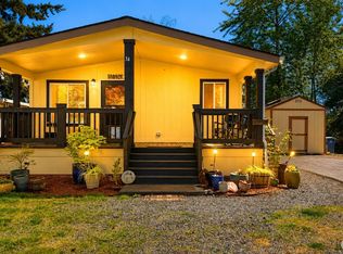 18425 NE 95th St UNIT 34, Redmond, WA 98052
