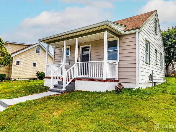 125 Grover Ave, Trenton, NJ 08610