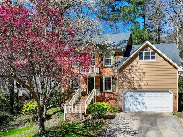 5126 Oakbrook Dr, Durham, NC 27713