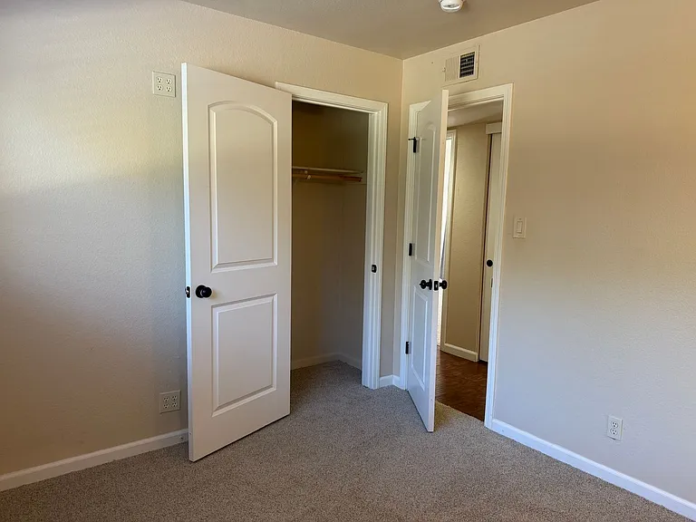 8808 Mohawk Way — Photo 30