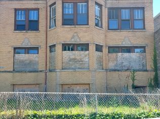 953 W 68th St, Chicago, IL 60621