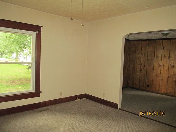 5th image of 1025 6th Ave
