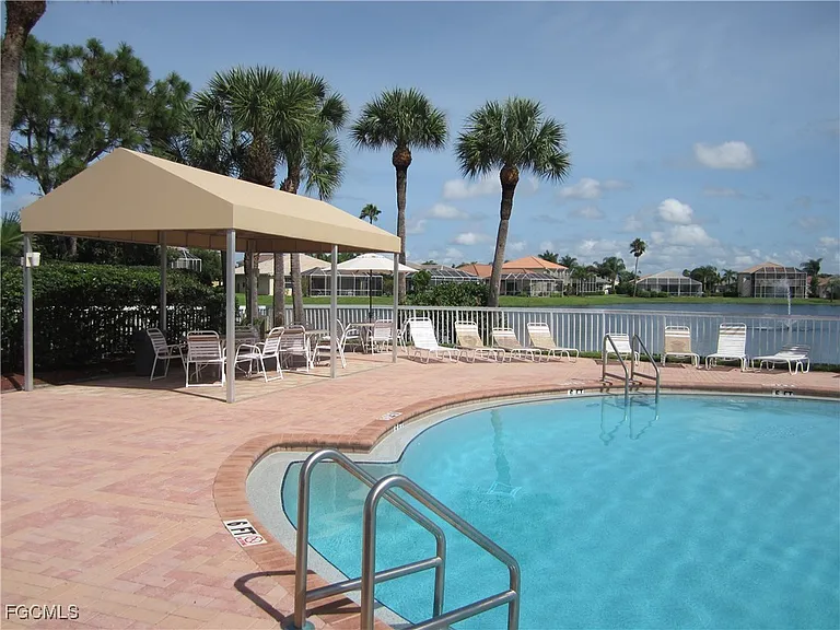 11081 Lakeland Cir — Photo 26