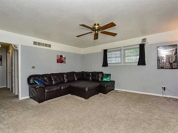 4th image of 245 N Grant Ave