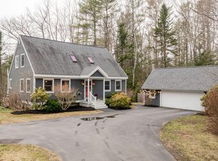 529 River Rd, Arundel, ME 04046