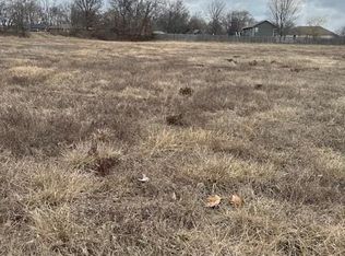 S Main St, Peculiar, MO 64078