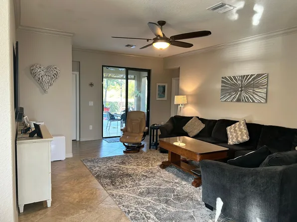 10550 Medjool Dr, Venice, FL 34293