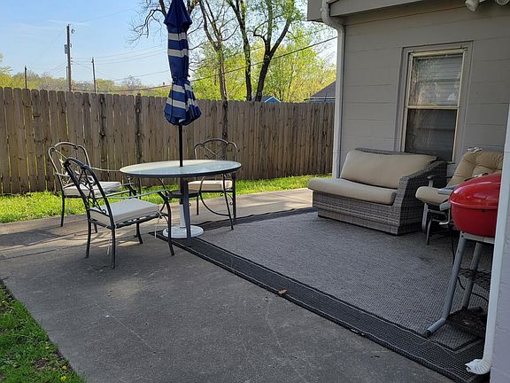 2nd image of 2022 S Hedges Ave APT B