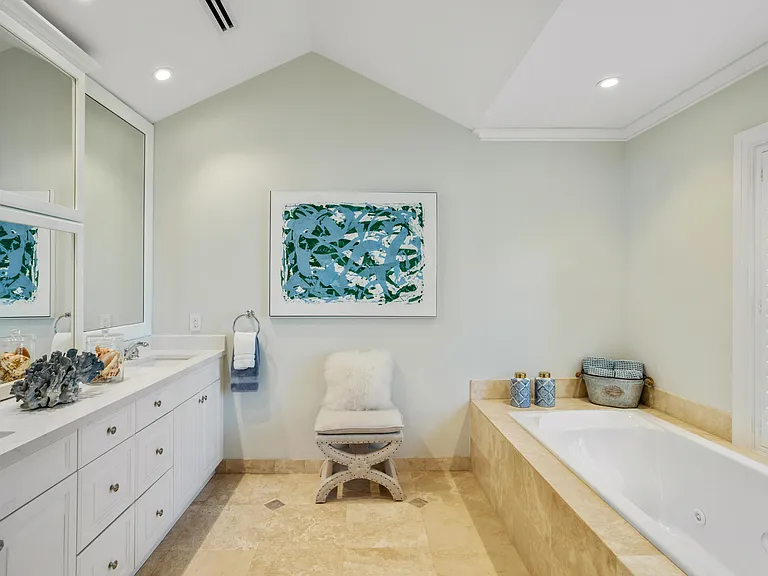 327 Arabian Rd — Photo 12