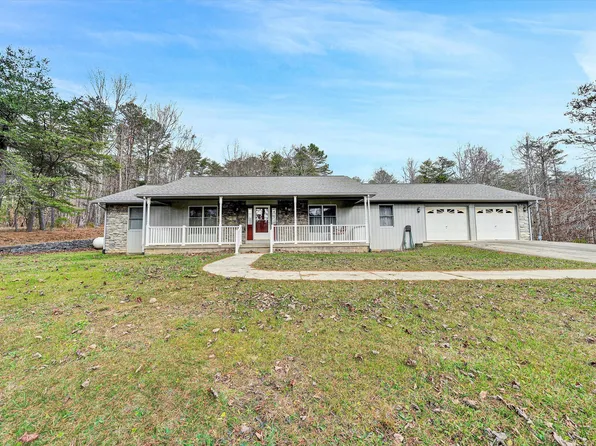 5187 Catawba Valley Dr, Catawba, VA 24070