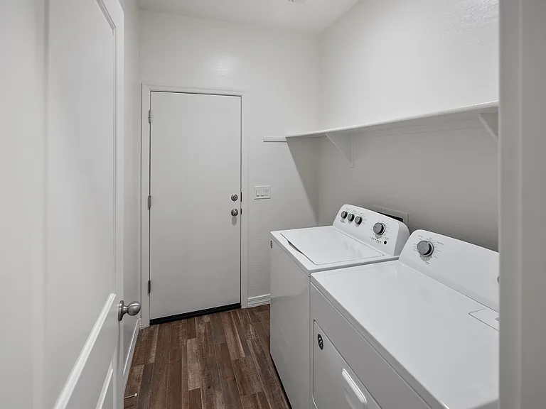4590 W Foldwing Dr — Photo 27