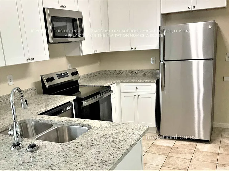 4215 Perrinton Trl — Photo 4