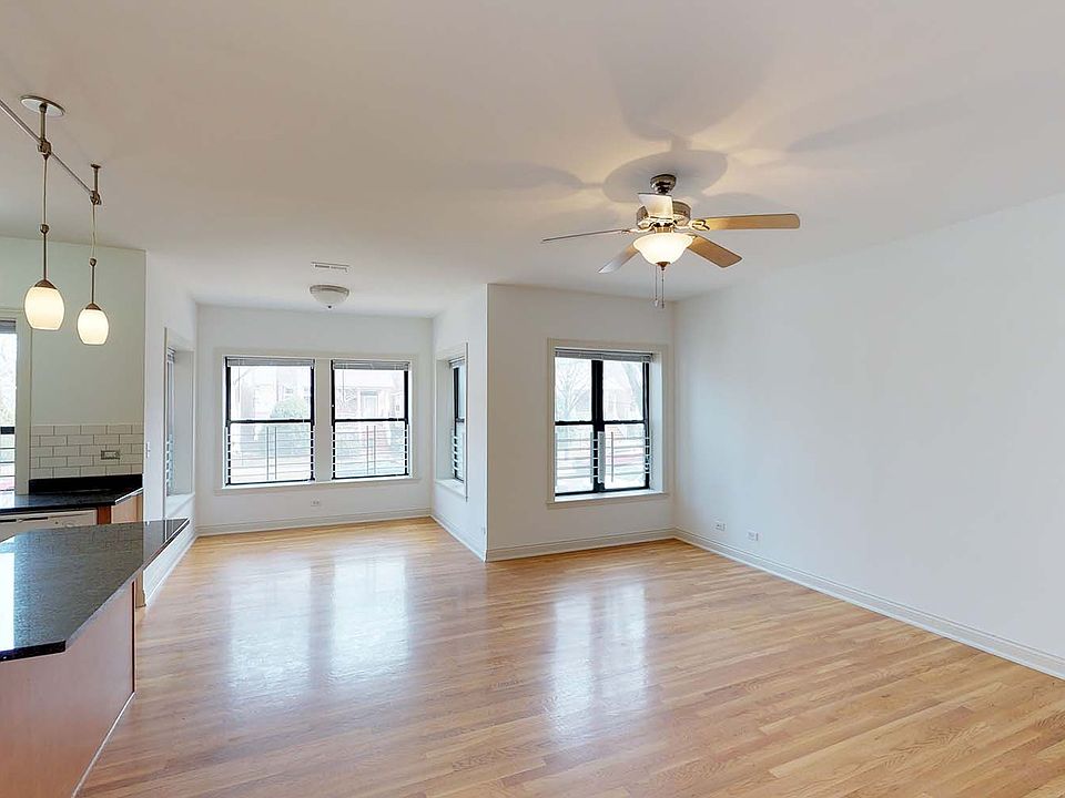 Dining/Living room