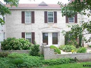 1000 Country Club Rd #7, York, PA