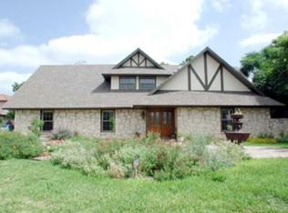 489 Burr Rd, San Antonio, TX 78209