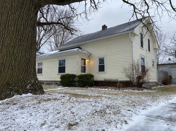 300 Bristol St S, Almont, MI 48003