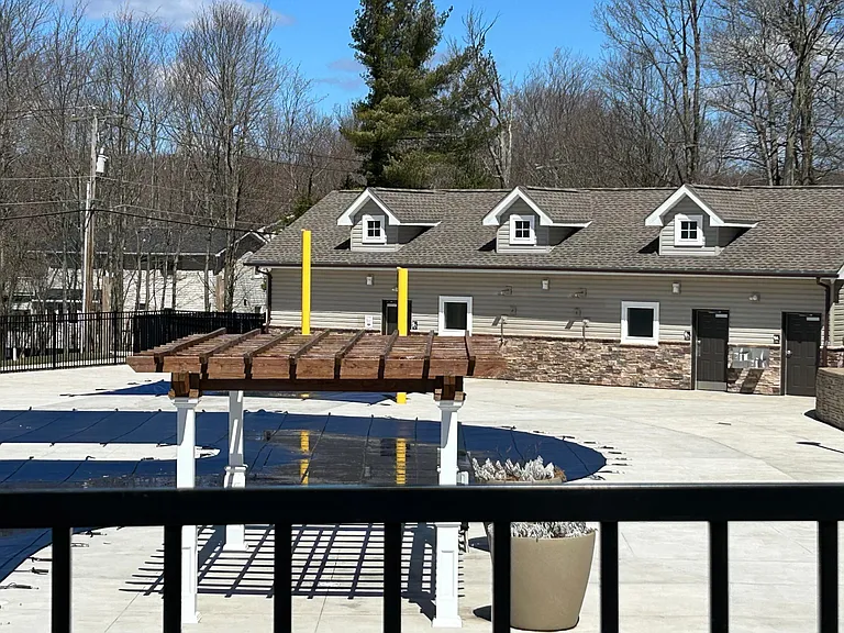 709 Edgewood Rd #1 — Photo 20