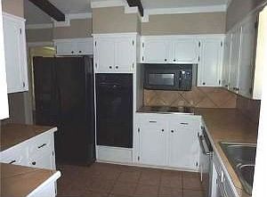 4th image of 199 Walnut Ln