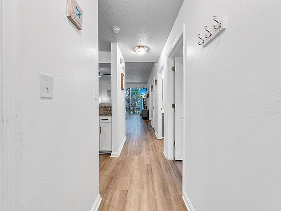 4th image of 200 Sandestin Ln APT 903