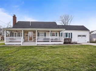 2100 Cramer Ave, Akron, OH 44312