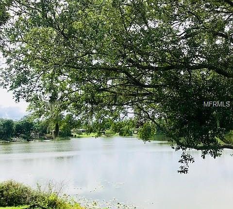 2nd image of 820 Summer Winds Ct