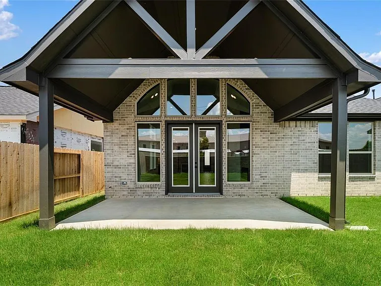 29751 Bur Creek Ln — Photo 40