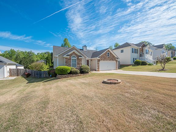 3rd image of 5095 Roxton Ln