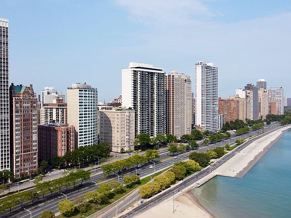 2nd image of 1212 N Lake Shore Dr APT 20CS