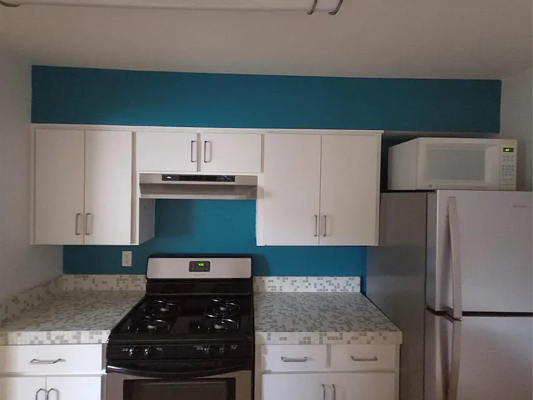 2303 E Side Dr #220 — Photo 6