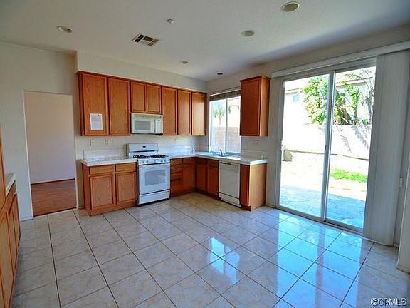 4th image of 7434 Lime Ave