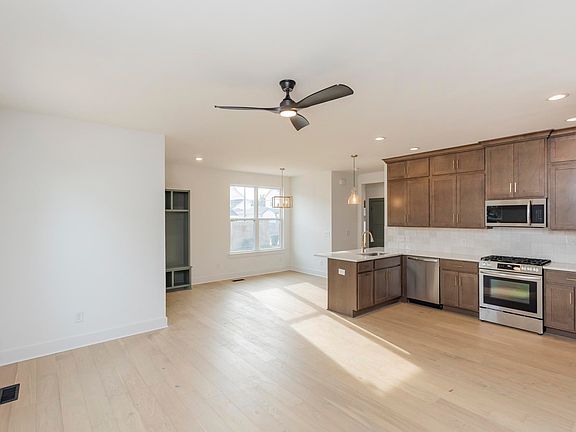 5th image of 5210 Georgia Ave #B