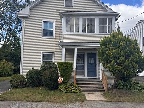 2nd image of 71 Rowe Ave