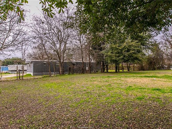 5th image of 112 Buckingham Ln