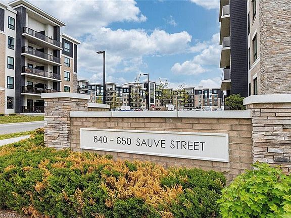 2nd image of 640 Sauve St #221