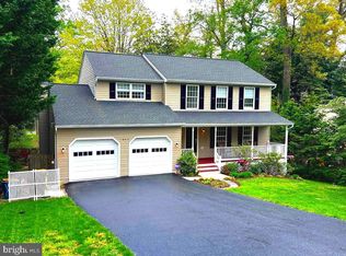 1043 Skyview Dr, Annapolis, MD