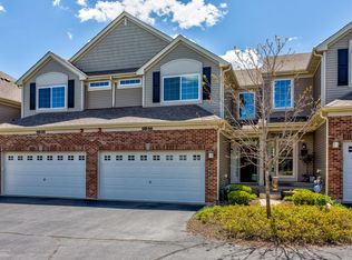 9846 Cummings St, Huntley, IL 60142
