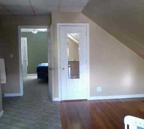 5th image of 160 Morton Ave