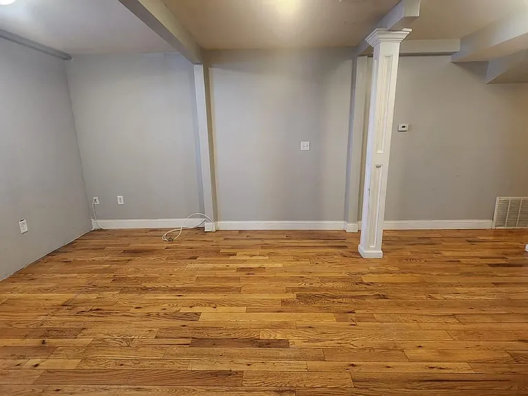 28 E Grand Ave #BB1 — Photo 6