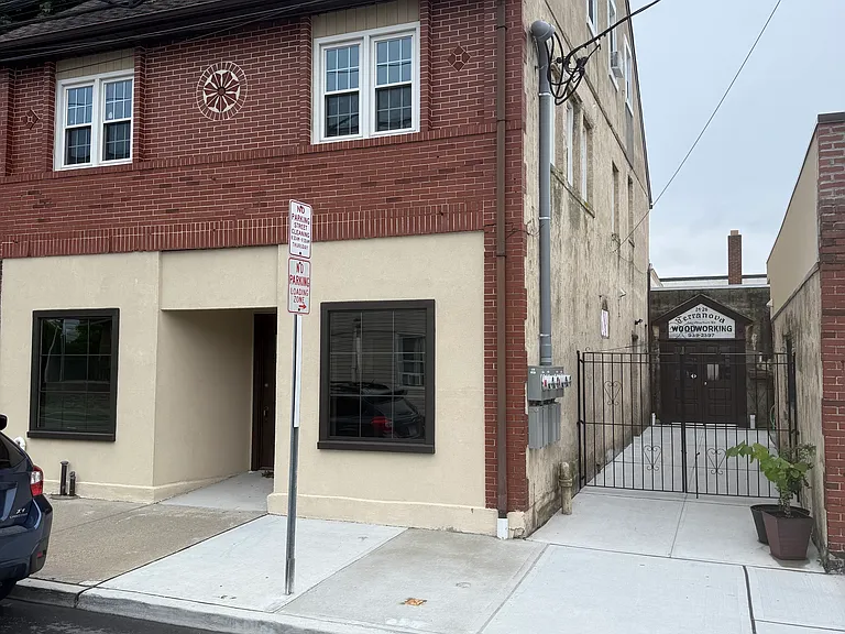 26 Merritt St #2 — Photo 7