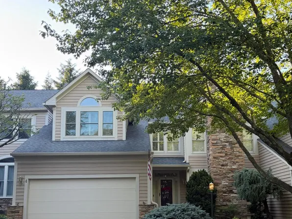 4 Spyglass Ct, Lutherville Timonium, MD 21093