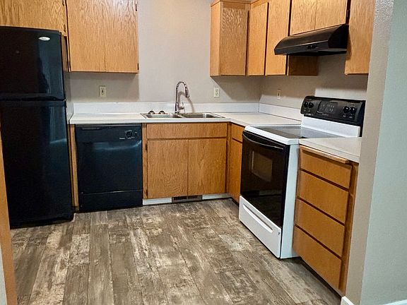 4th image of 4323 S Warner St Unit A