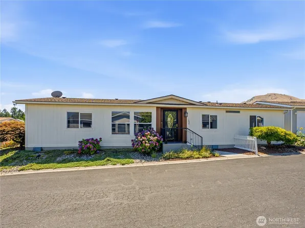 1625 Pleasant Avenue, Wenatchee, WA 98801