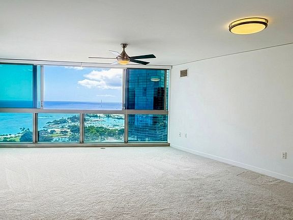 2nd image of 1177 Queen St APT 3204