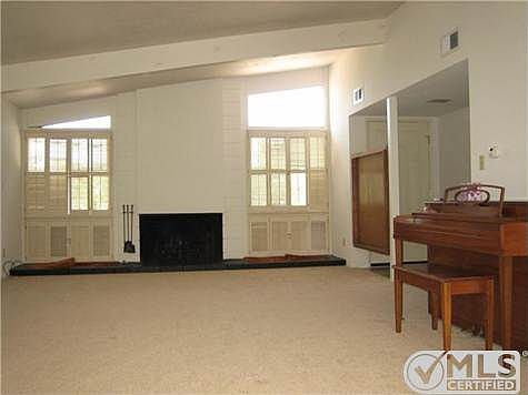3rd image of 8550 Sugarman Dr