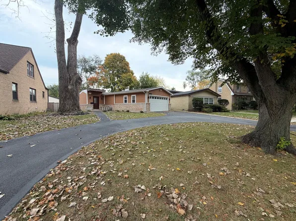 8433 Keystone Ave, Skokie, IL 60076