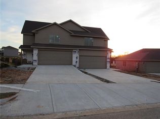 5107 SW Fieldstone Ln, Bentonville, AR 72712