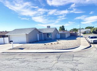 2201 W Avenue K13, Lancaster, CA 93536