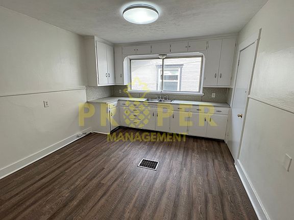 2nd image of 14 W Siebenthaler Ave